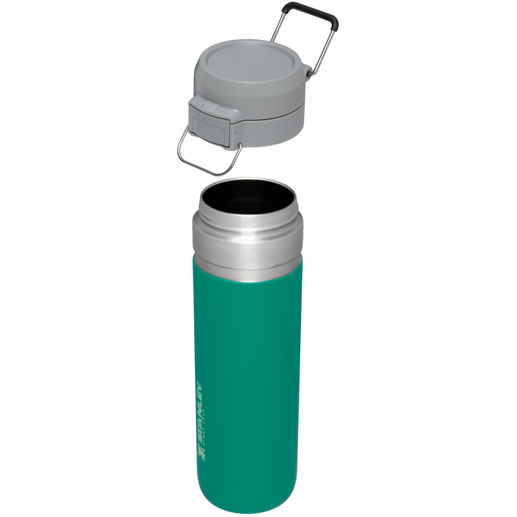 Stanley 24 oz Click Flip Leakproof Bottle in Alpine